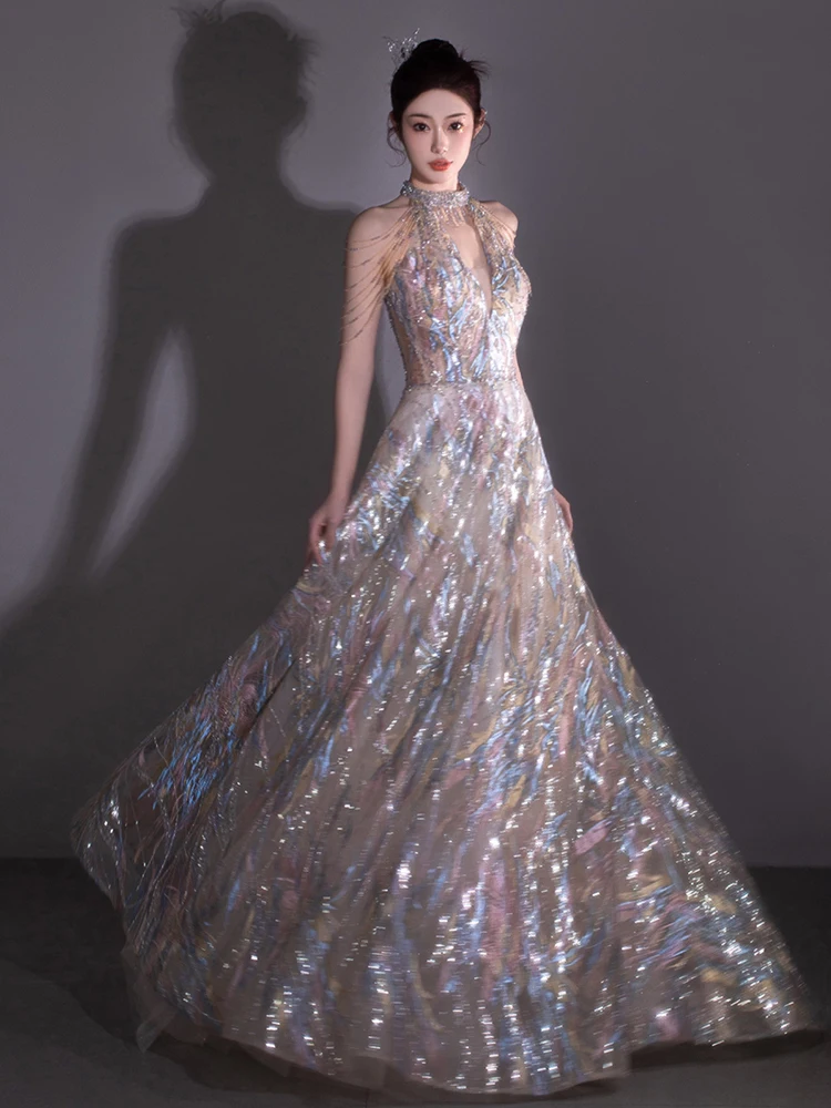 Suknia wieczorowa damska luksusowa, nowa kolekcja 2025, elegancka, długa spódnica, seksowna, z odkrytymi plecami, na wesele, bankiet, z podkreśloną talią.