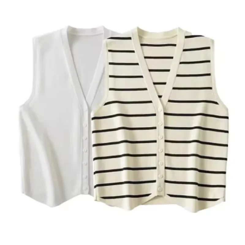 

2024 Summer V Neck Sleeveless Female Front Button Striped Knit Vest Sweater Vintage Women Loose And Casual Vest
