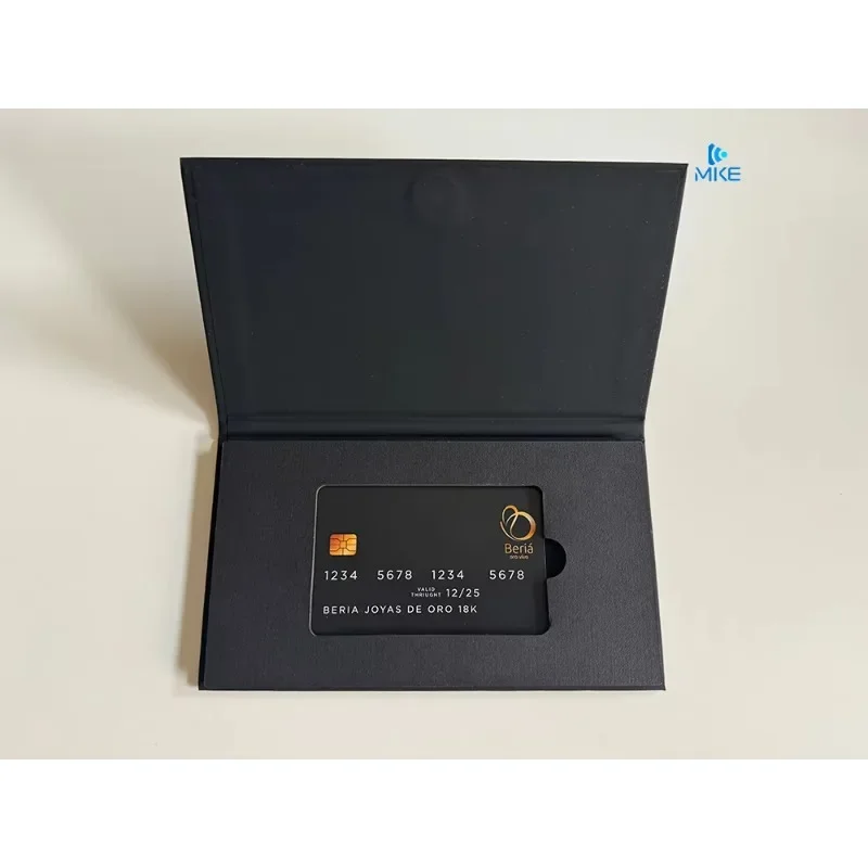 Caixa de papel de embalagem de cartões de presentes de metal plástico de crédito de negociação de casamento em branco