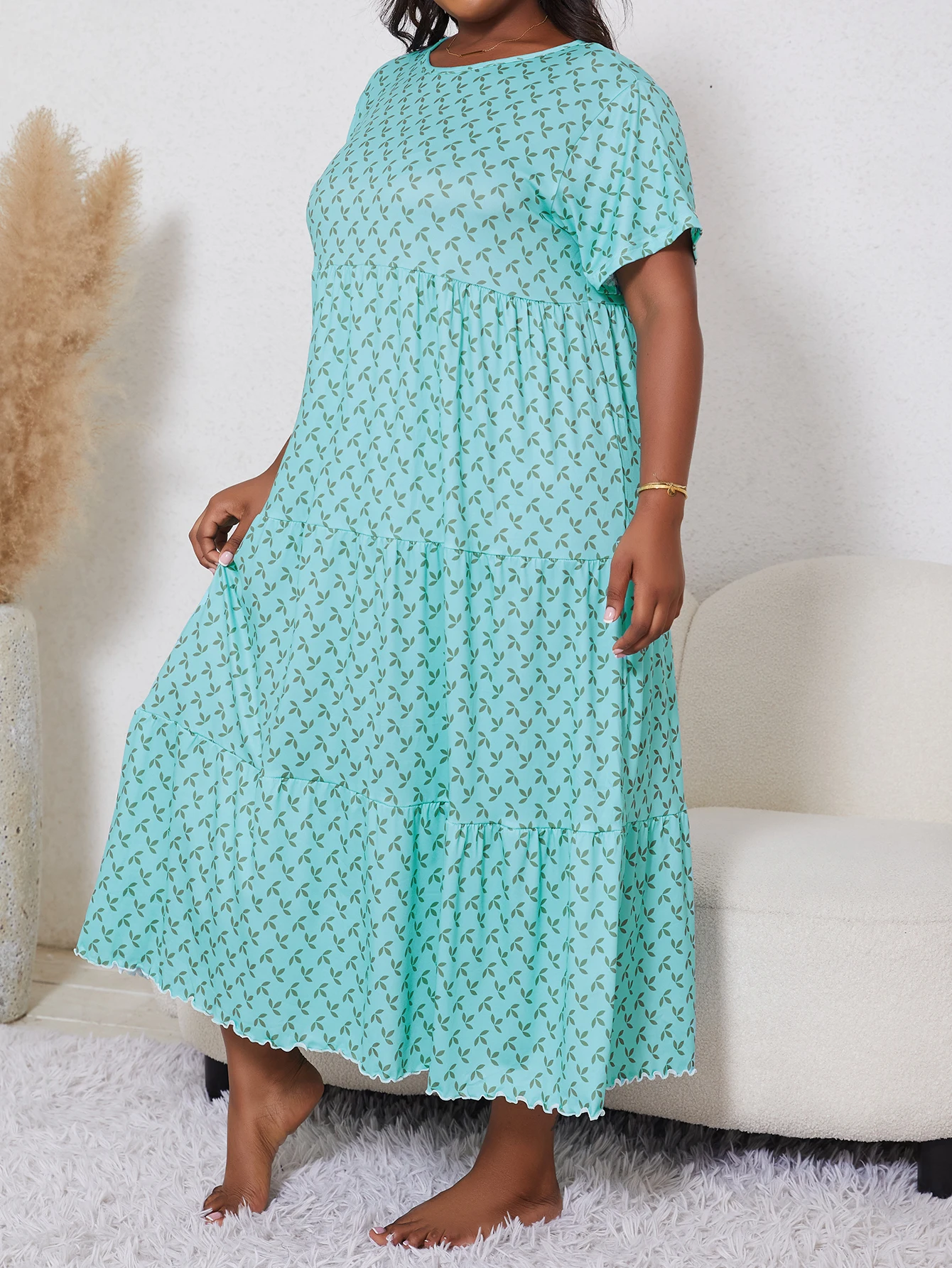 Summer fresh and cute printed short sleeved long oversized women\'s pajamas pajamas and home clothes