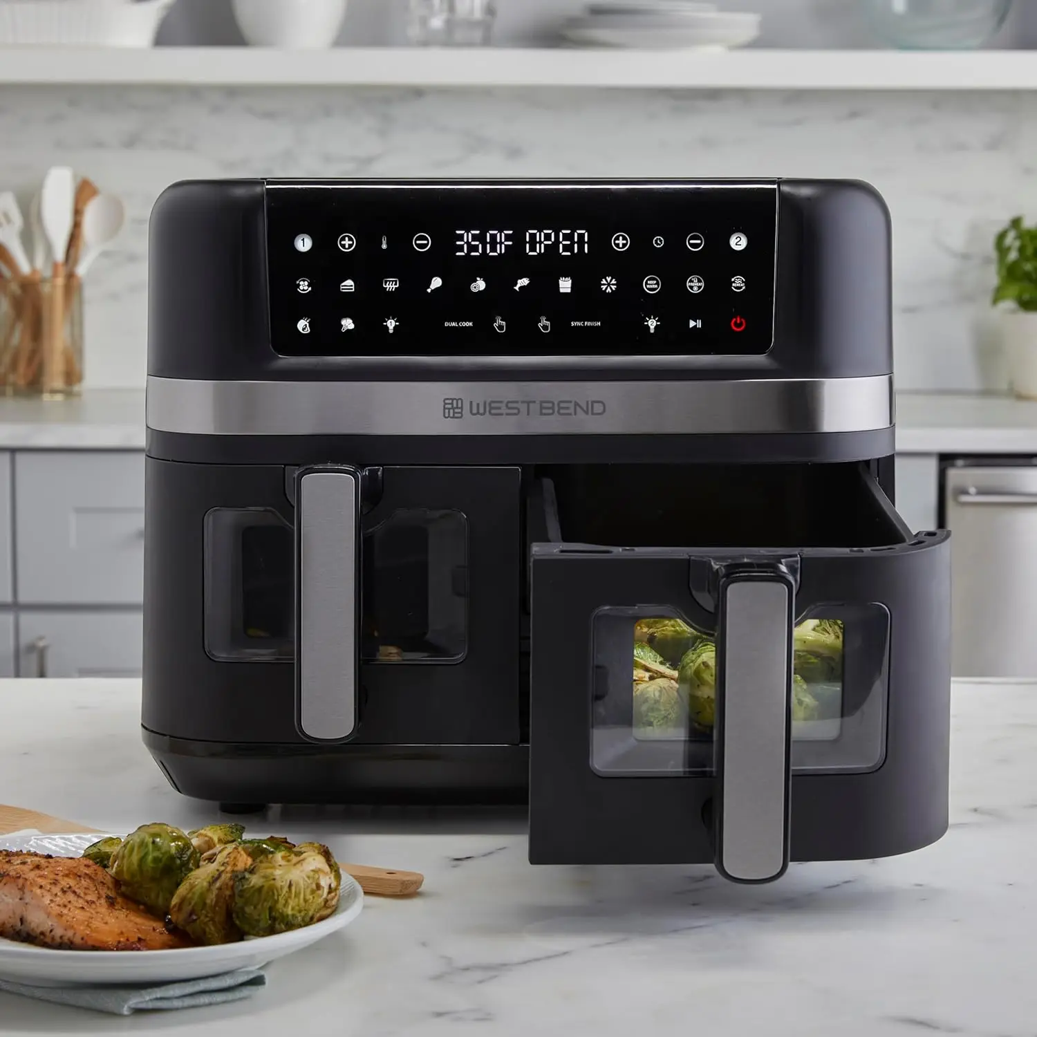 سلة Air Fryer المزدوجة بسعة 10 لتر مع أجهزة تحكم رقمية ونوافذ عرض و15 إعدادًا مسبقًا للطهي، وسلال قلي غير لاصقة، مزدوجة