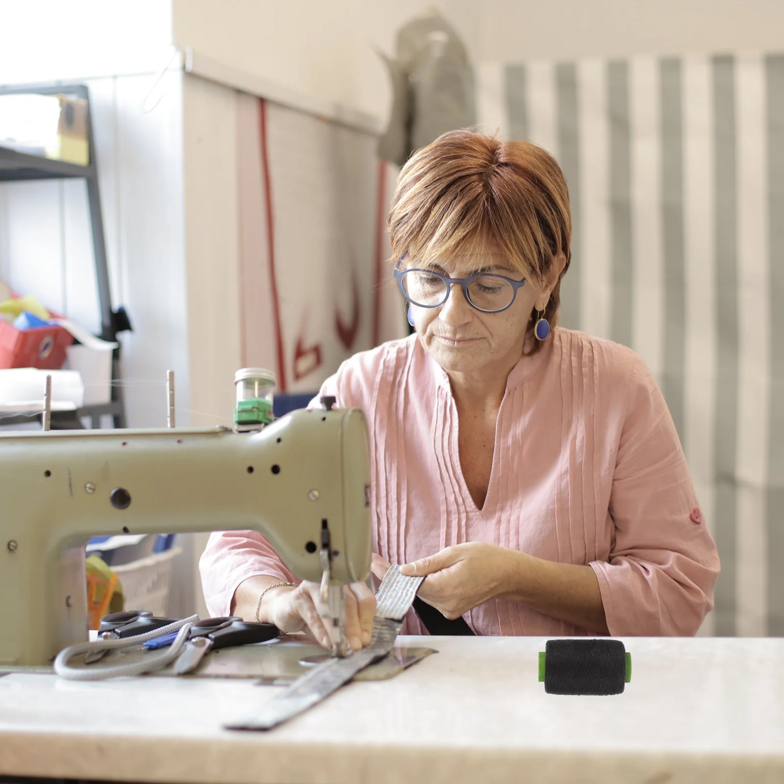 4 قطعة 300 متر/لفة اليد عالية القوة منخفضة الوبر لخياطة المفروشات الخياطة الديكور الستائر الخياطة الموضوع بكرات مخروط #5