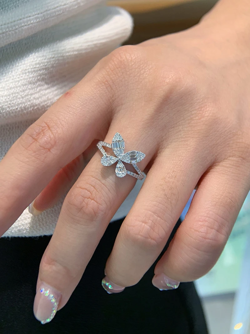 LUOWEND 100% 18K White Gold Rings Romantic Style 0.56carat Real Natural Diamond Engagement Ring for Women High Wedding Jewelry