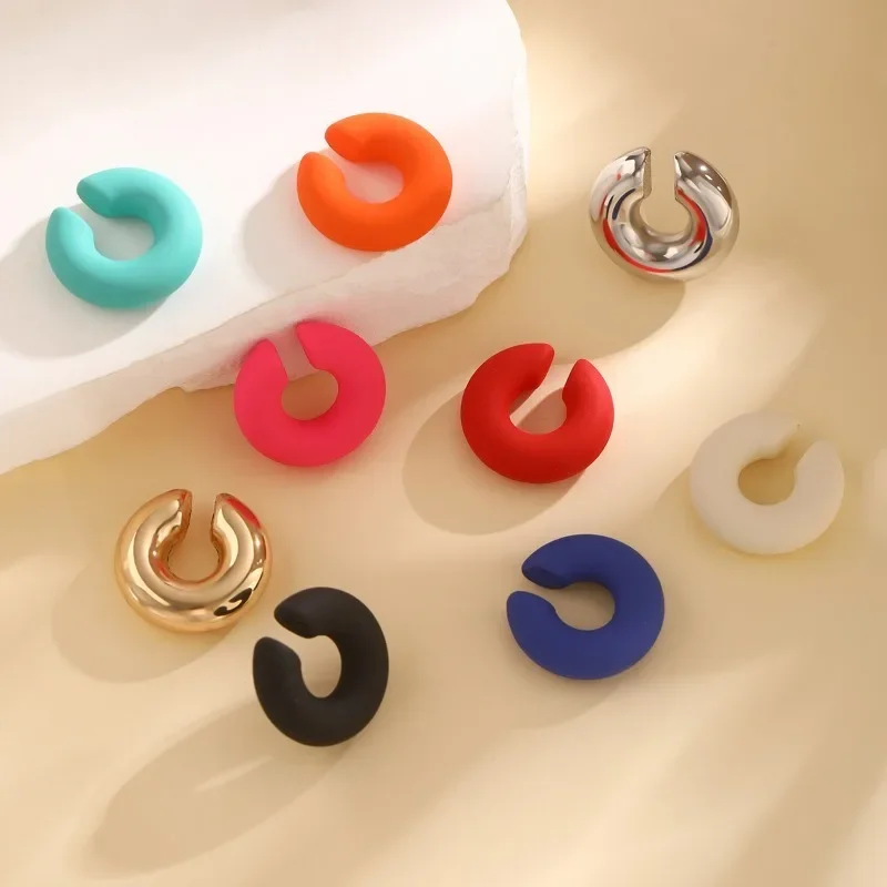 Colorful C-shaped Gloss Ear Bone Clip No Piercings Fake Cartilage Ear Clip Earrings for Women Girls New Fashion Jewelry Gifts