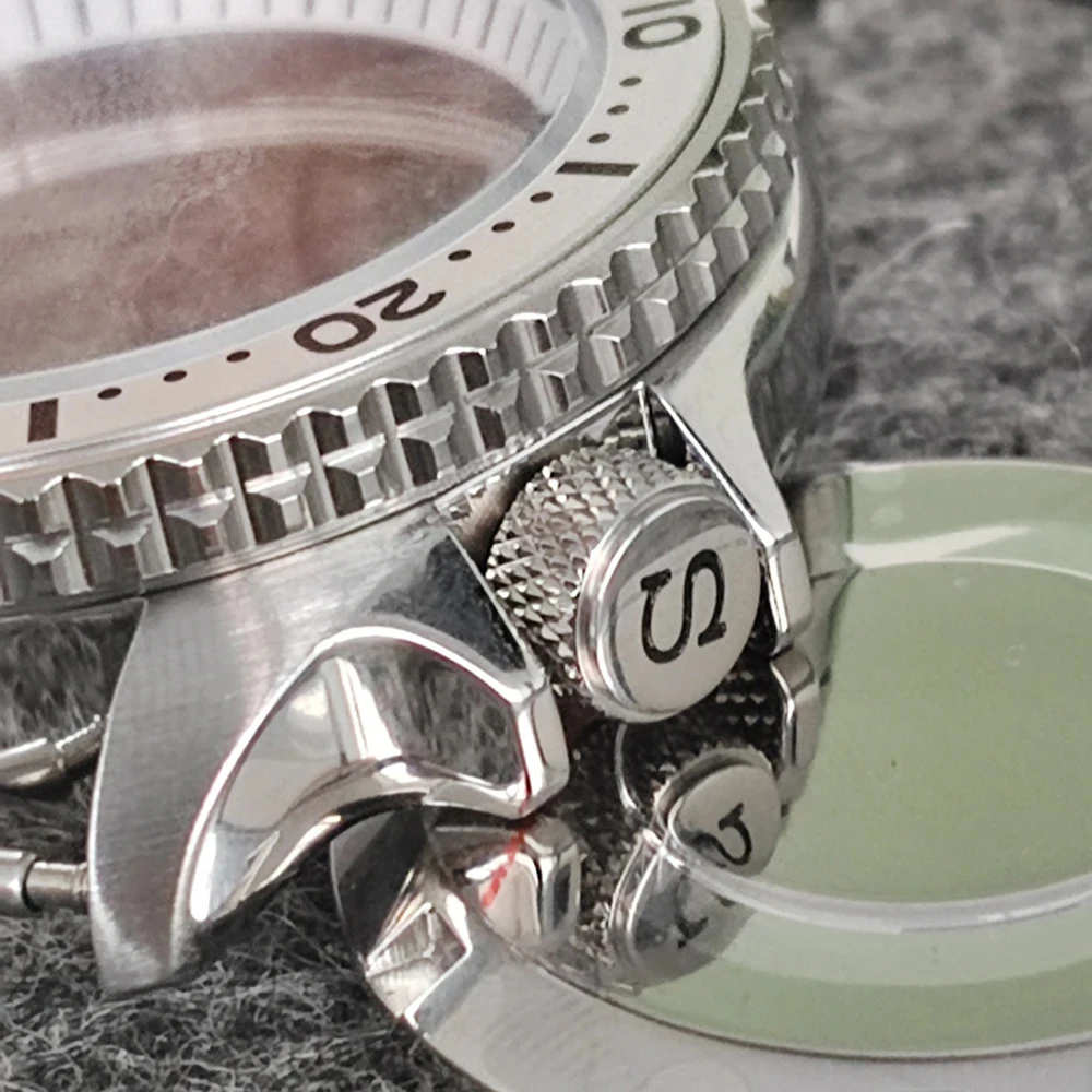 White Chapter Ring Stainless Steel Watch Case 41.5mm, for SKX007 NH35 NH36 4R Automatic Movement, NH35 Case, S Crown 3.8 o'clock