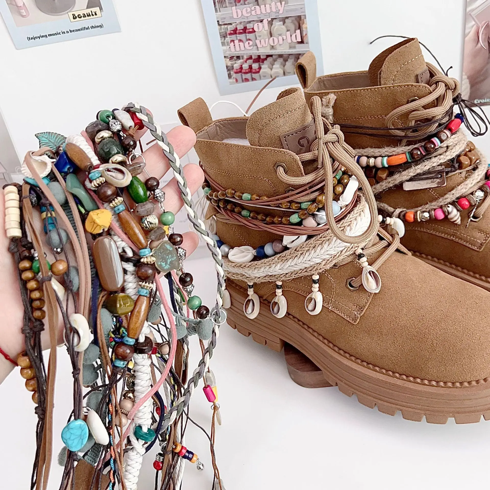 

Обувь Цветочные зимние сапоги Декоративная цепочка Майяра Этнические романтические ботинки Су Мартины Снежные сапоги Декоративная обувь с пряжкой из бисера Цепочка