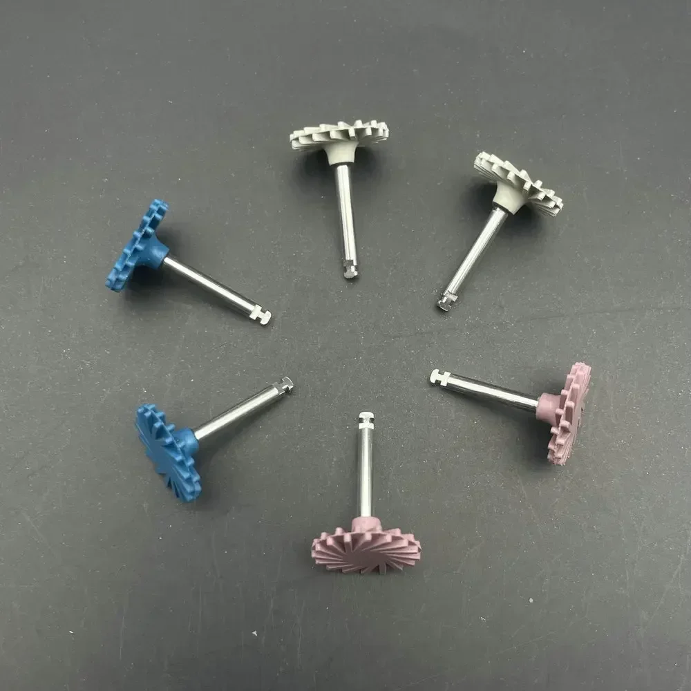 6 Teile/schachtel Dental Verbund Harz Polieren Disc Gummi Polierer 14mm Rad 3 Farben Spirale Flex Pinsel Zahnmedizin Instrument
