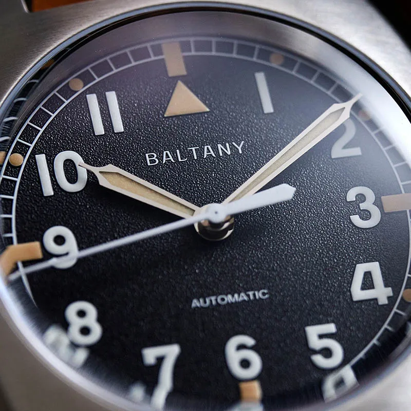 Baltany W10 Tonneau Wristwatches Sapphire Crystal Super Luminous Nylon Strap NH38 Automatic Mechanical Vintage Military Watches