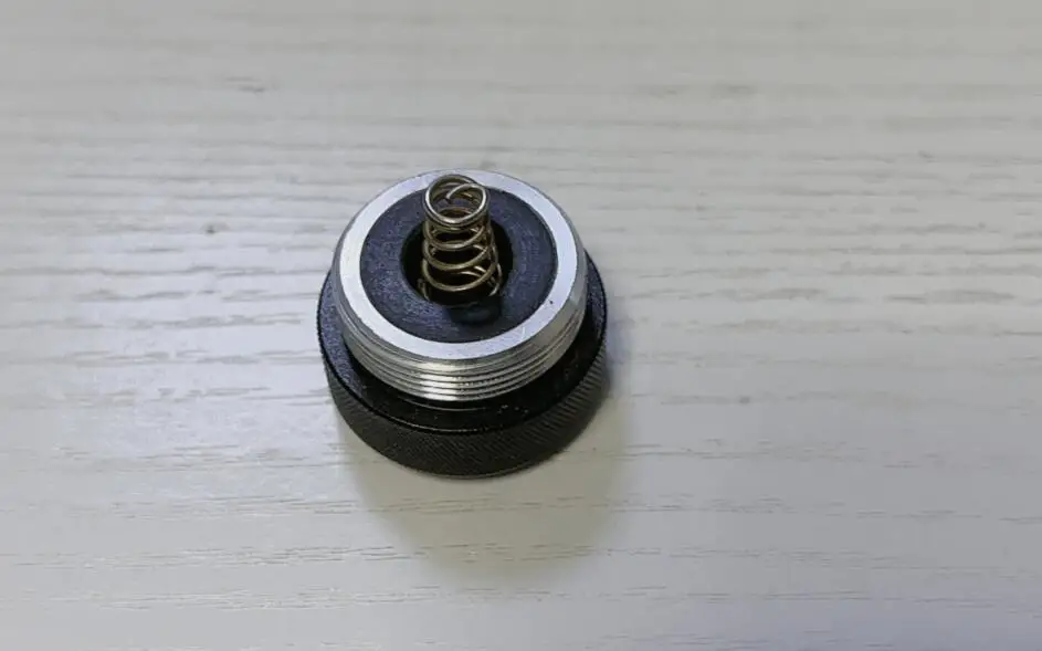 Feiyu Tech ZHIYUN Gimbal Internal Battery Extension Rod End Cap + Spring with Switch Button Replacement Part