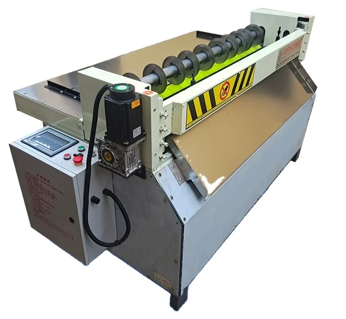 Automatic numerical control computer cutting machine cutting thick foam rubber material from roll to sheet non-woven hob