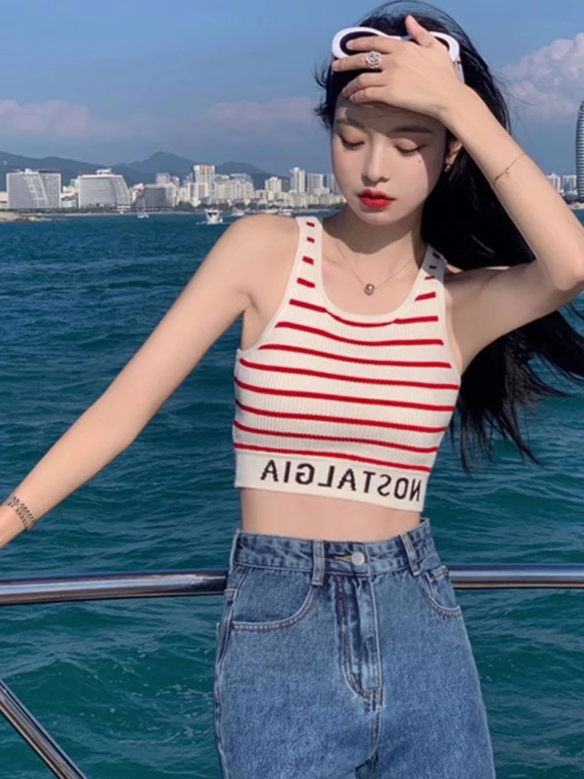 

Белый вязаный спортивный жилет на бретельках, женская внутренняя одежда, летняя одежда с уплотнением на талии из волокна, Гонконгский топ на открытом воздухе