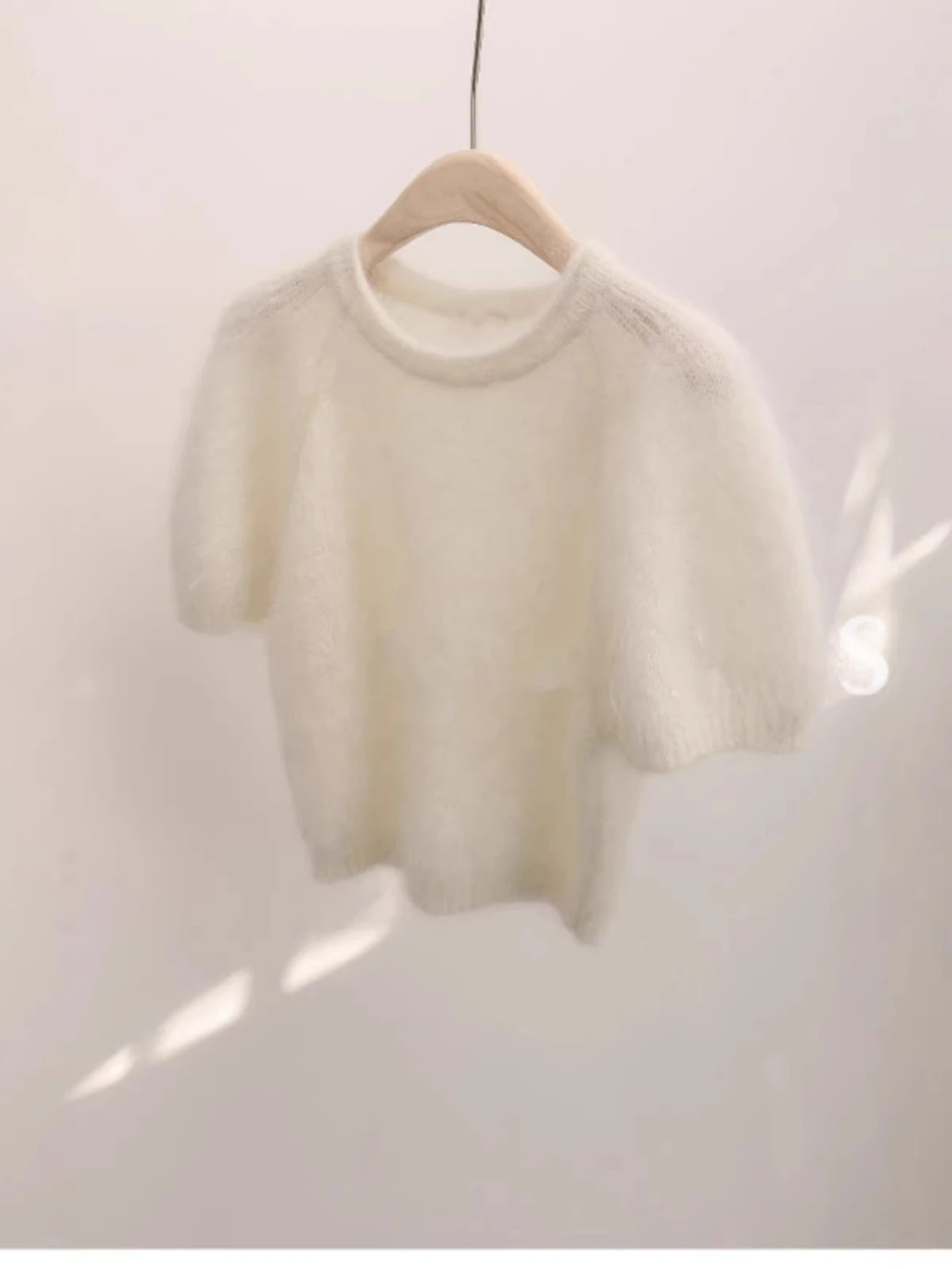 

Ele White Bubble Sve ort Sve Camere Knitted Sweater Women's Thin round Ne Soft Lazy ort Length Sweater