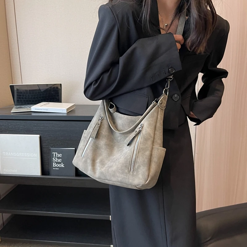 Frauen Umhängetasche Luxus Designer Schräge Quer Einzelnen Schulter Tasche Große Kapazität Handtaschen Retro Matte PU Leder Hobos – Detail 8