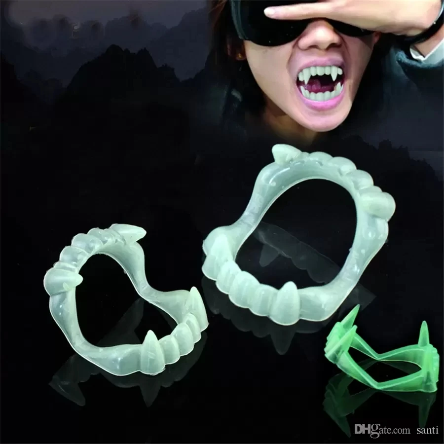 Hot 500pcs/lot Party Supplies Halloween Decoration Vampire False Teeth Fluorescent Green Luminous Monster Teeth