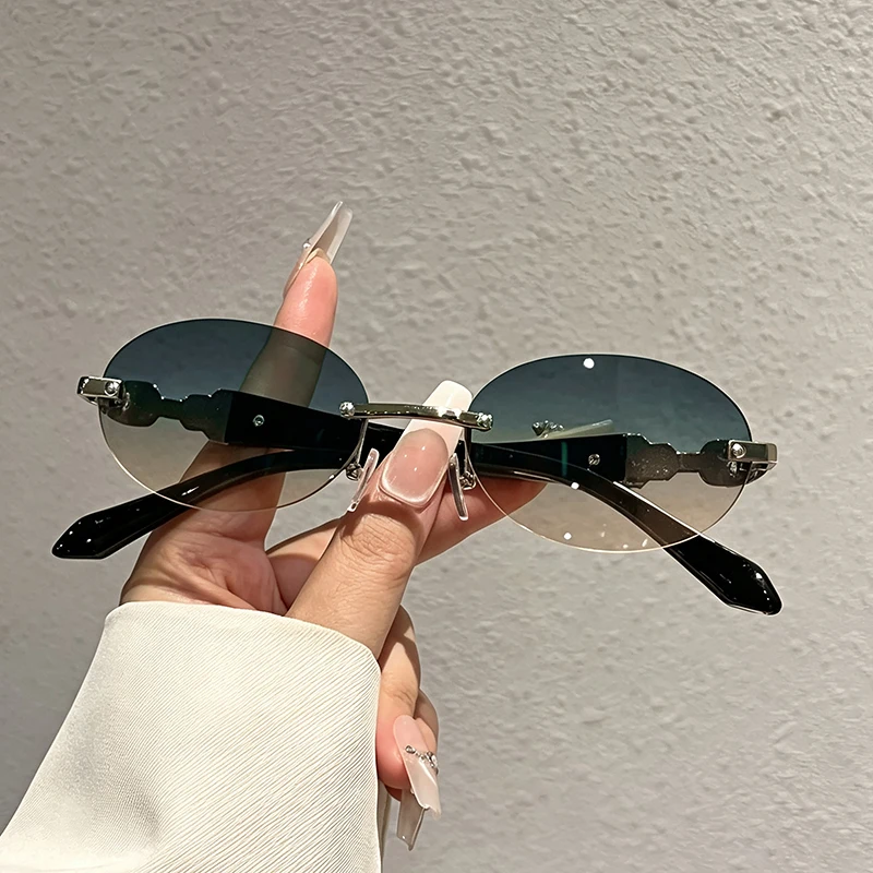 KAMMPT Randlose Ovale Sonnenbrille mit Strasssteinen für Damen 2026 Neu im Casual-Look Sonnenbrillen Trendige Elegante Markendesign-Brillen