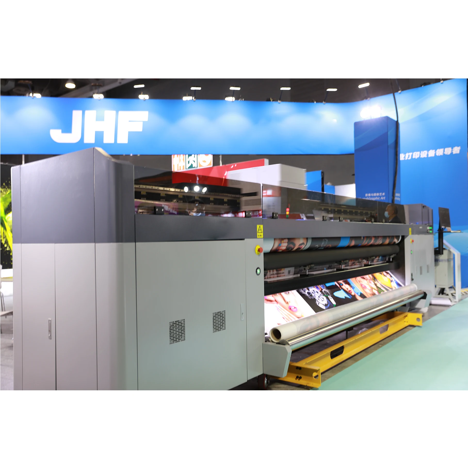 2023 High quality 3.2m 5m heads UV Printing Machine roll to roll inkjet digital banner printer