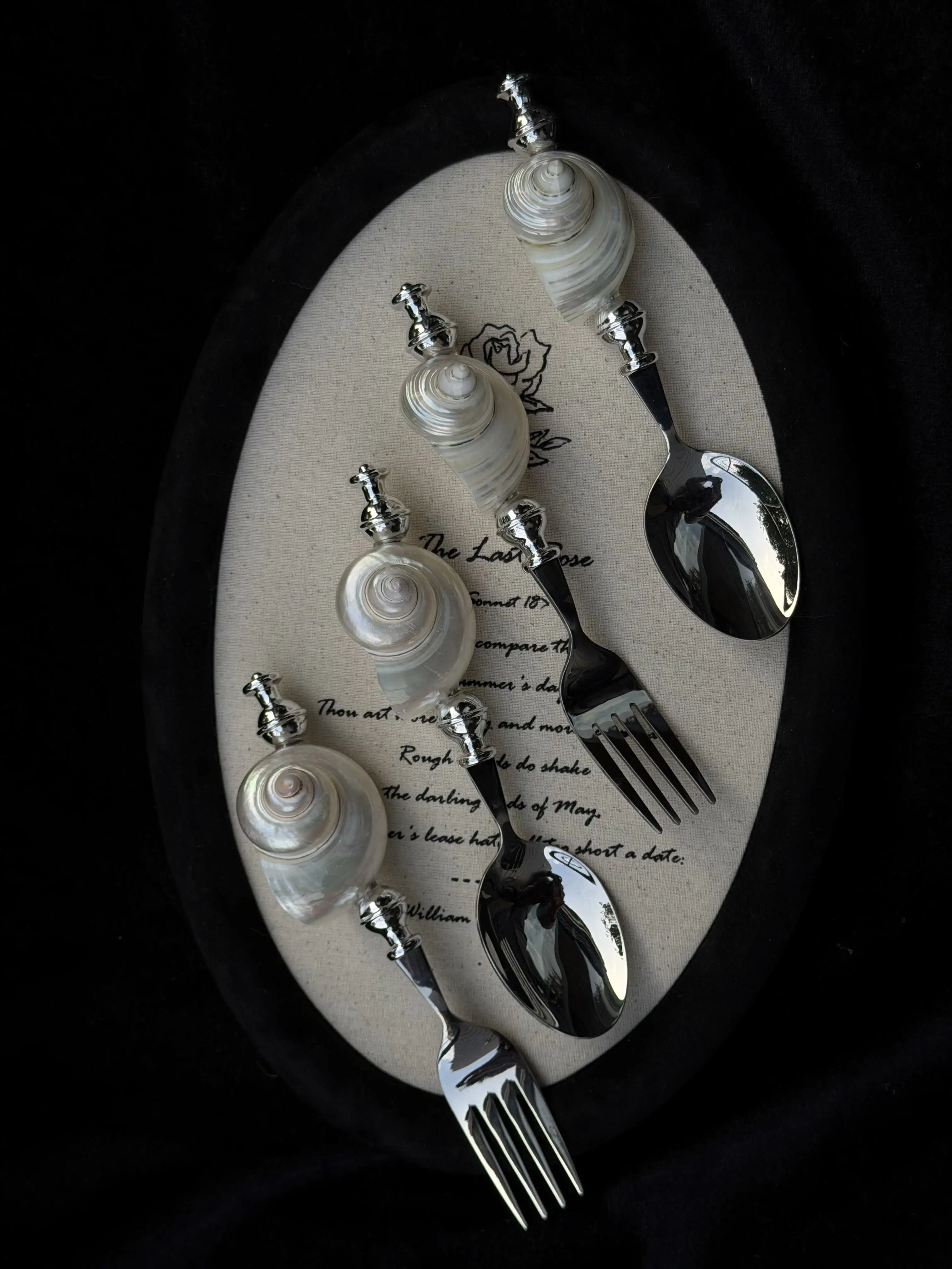 Natural Conch Stainless Steel Dinnerware Dessert Spoon Fork Knife Steak Knife Fork Soup Spoon view 2
