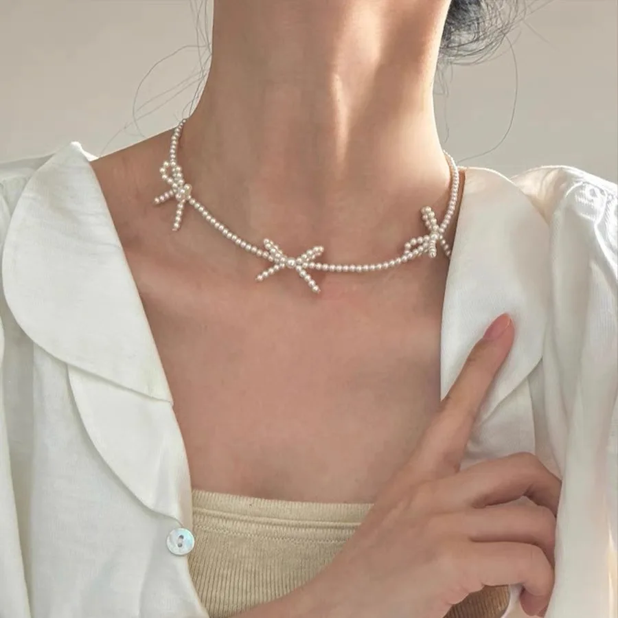 Y2K Jewelry Sweet Pearl Bowknot Necklaces Simple Style Short Clavicle Chains Choker for Women Girls Anniversary Party