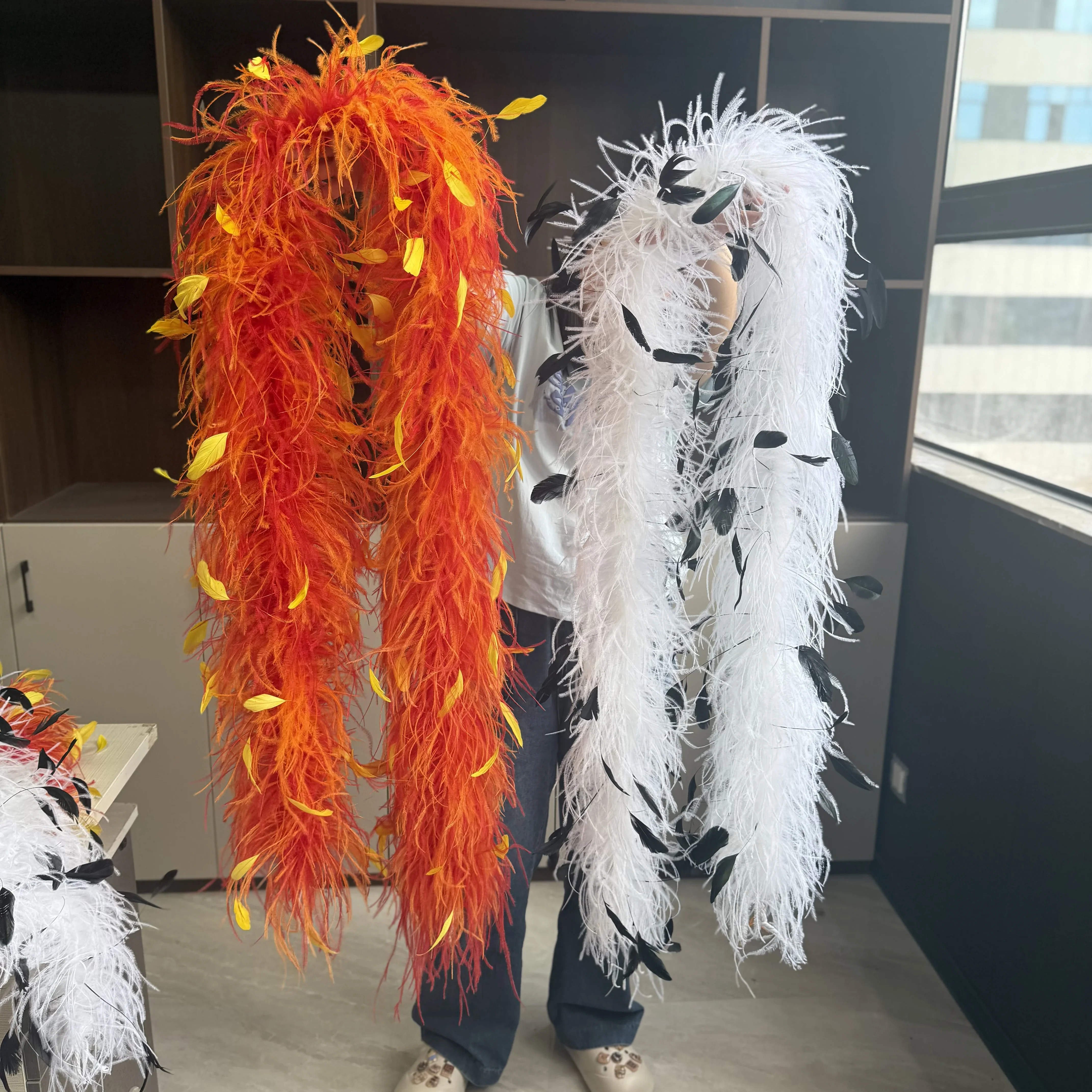 2M Soft Fluffy Ostrich Rooster Feather Boa 4 6 8 10 20 Ply Wedding Dress DIY Sewing Party Decor Stage Costume Craft Supply