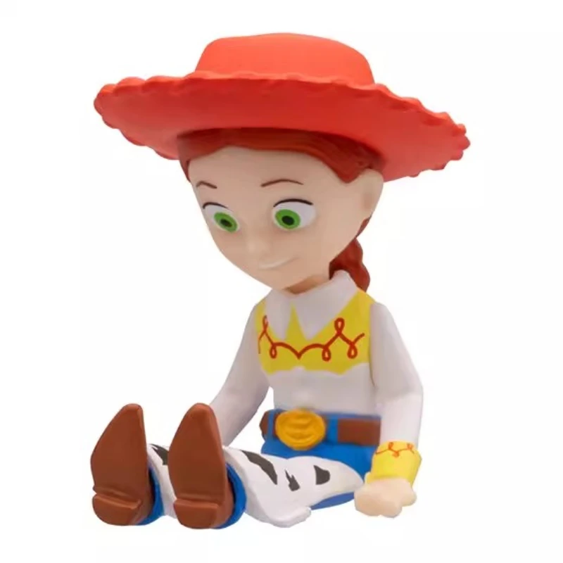 Bandai 4PCS Gashapon Toy StoryLotsoนายอําเภอWoody Jessieอะนิเมะของเล่นสําหรับเด็กAction Figureของขวัญสะสมเครื่องประดับ