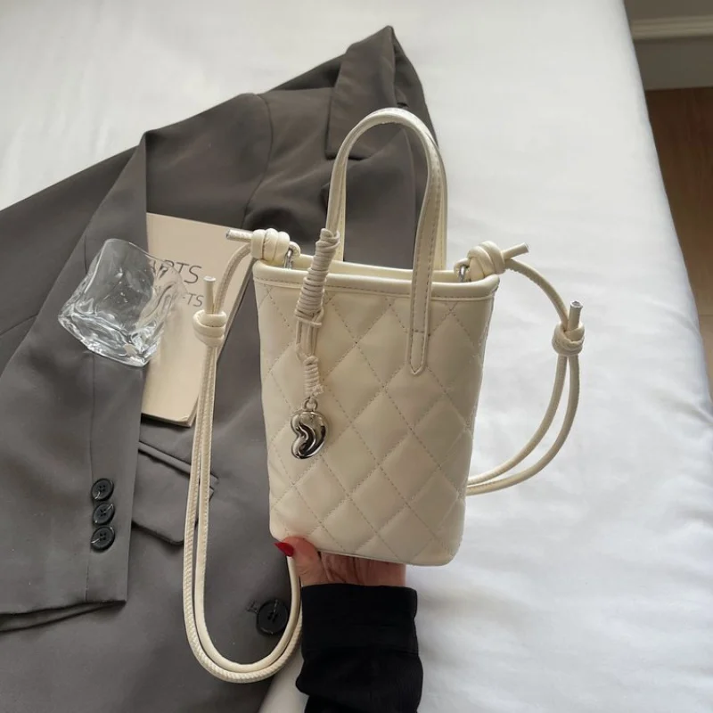 

Модная женская сумка-тоут из кожи, просторный интерьер с плечевым ремнем, популярная классическая элегантная сумка