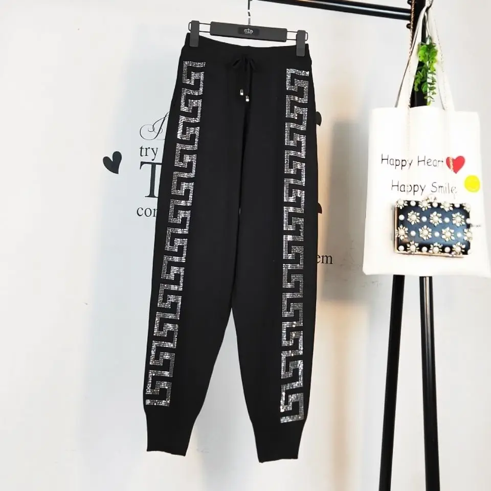 2024 European Side Stripe Rhinestones Woman Pants Harajuku Loose Letters Ice Silk Knitted Harlan Nine Points Casual Pants Women