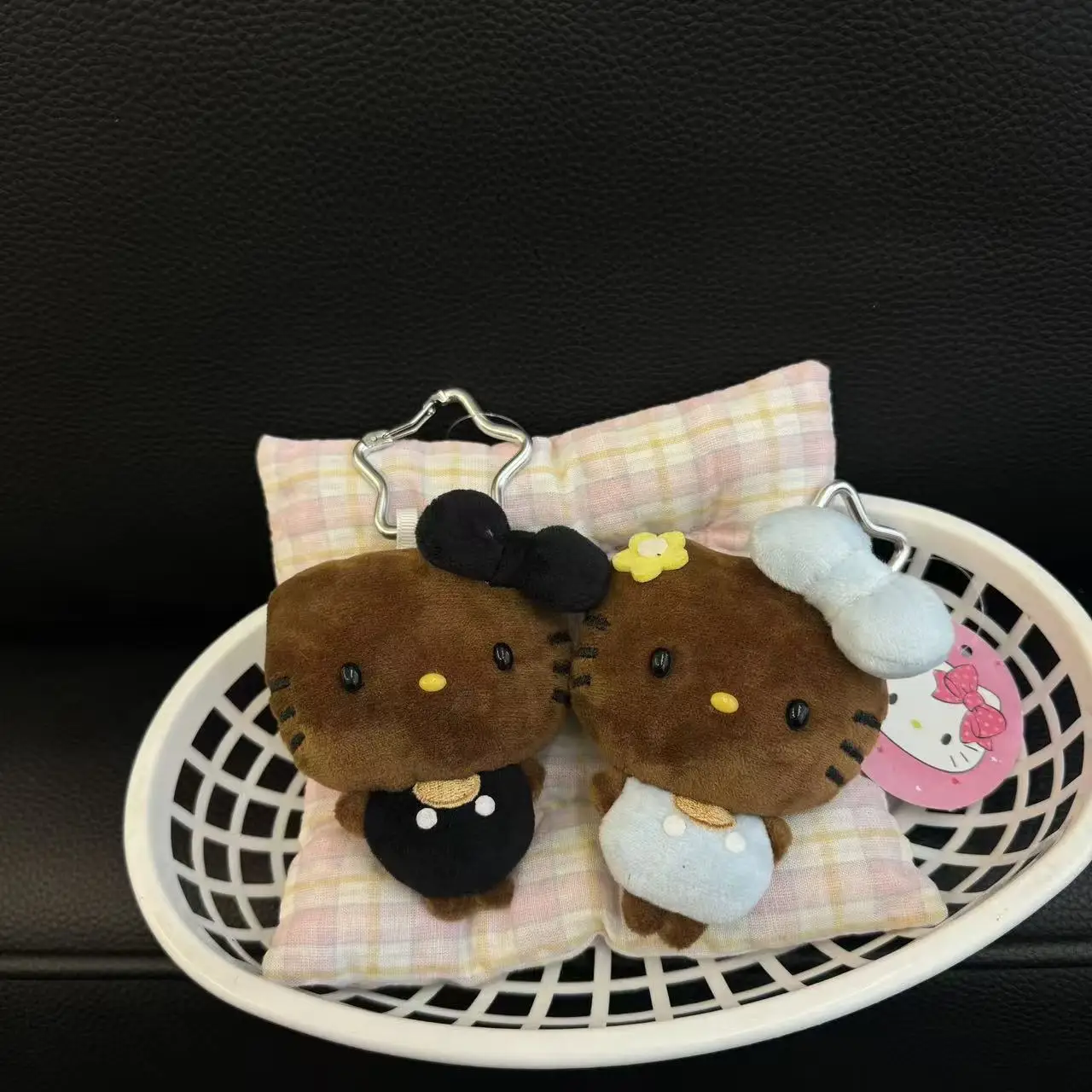 

НОВИНКА: Плюшевая кукла Hello Kitty из серии Hawaii в черном цвете, подвеска для рюкзака, брелок, украшение, подарок на день рождения другу