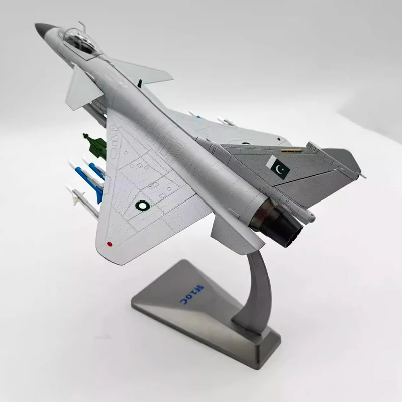 دييكاست سبيكة 1/48 مقياس باكستان سلاح الجو J10 J-10 J10CE J-10CE الطائرات المقاتلة نموذج طائرة لعبة معدنية لجمع