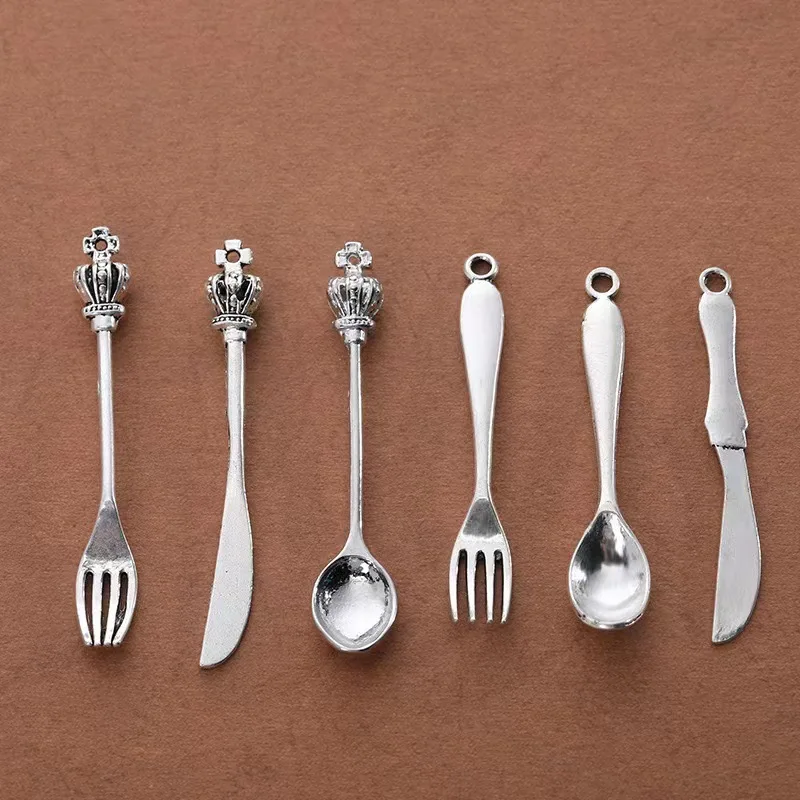 

Ювелирные изделия и аксессуары из сплава в стиле ретро своими руками, трехмерный нож-корона, имитация ложки, модные аксессуары для одежды