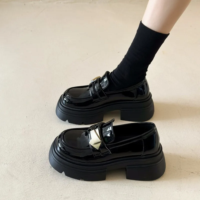 

Spring and Autumn New Vintage Black Thick soled British Style Small Leather Shoes for Women Mary Jane loafer Shoes Single Shoes