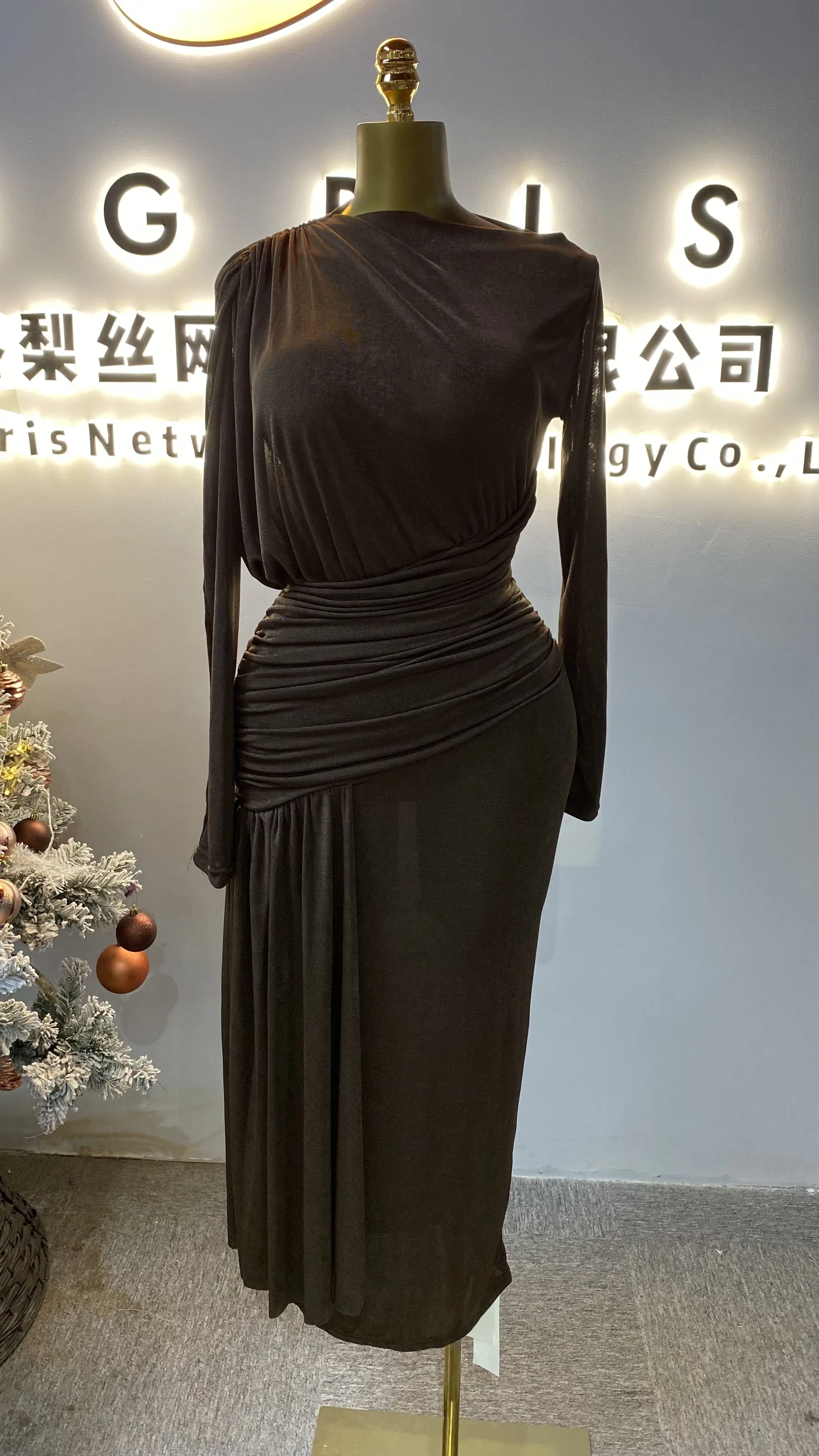 جديد بلون مطوي متماسكة تمتد سليم صالح ثوب الكرة الطويلة، فستان أنيق وعالي الجودة-GZXX102