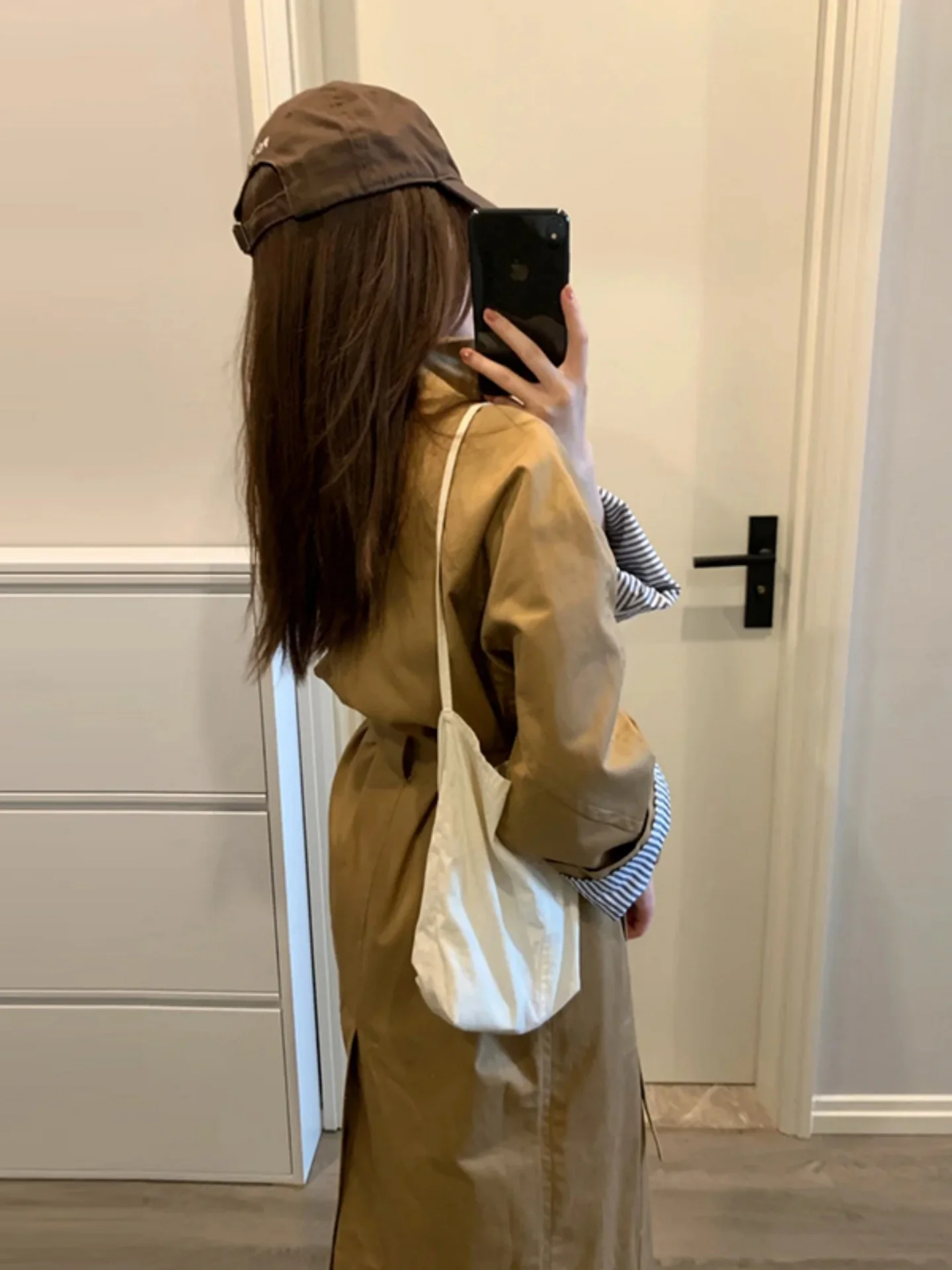 

Khaki Windbreaker Coat Men's Long Sle Briti Sle Cool Top Autumn High-End Feeling Cloak Coat Women's Loose Fit Youth