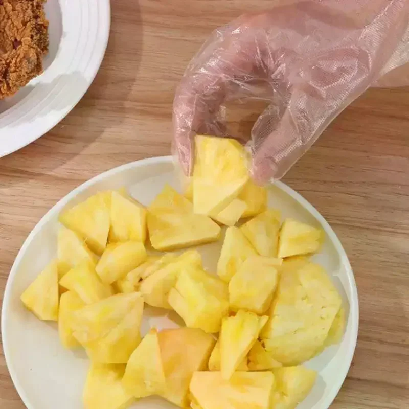 Clear Disposable Gloves Transparent Plastic Gloves Latex Free Food Prep Safe Gloves For Cooking Cleaning BBQ Kitchen Things