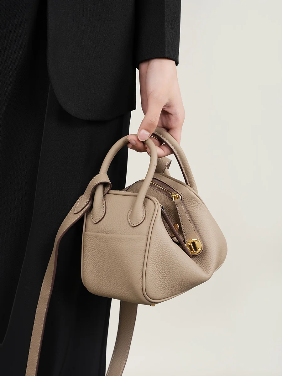 Genuine leather shoulder bag women\'s cowhide bag crossbody design large brand portable mini trendy soft leather new style