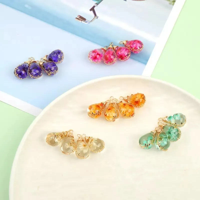 

Summer style 20pcs/lot color Natural flower core geometry resin water drop shape copper hanger beads diy jewelry accessory