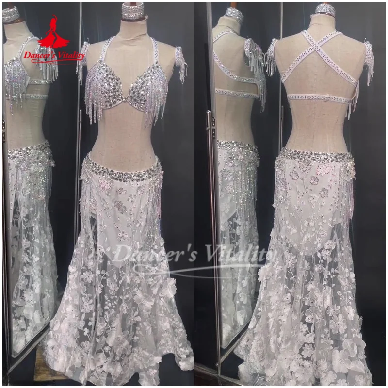 

Комплект для восточных танцев: женский индивидуальный костюм с бюстгальтером и юбкой-«рыбьим хвостом» из камней AB, 2 предмета, для выступлений и соревнований, для танцовщиц, придающий энергии.