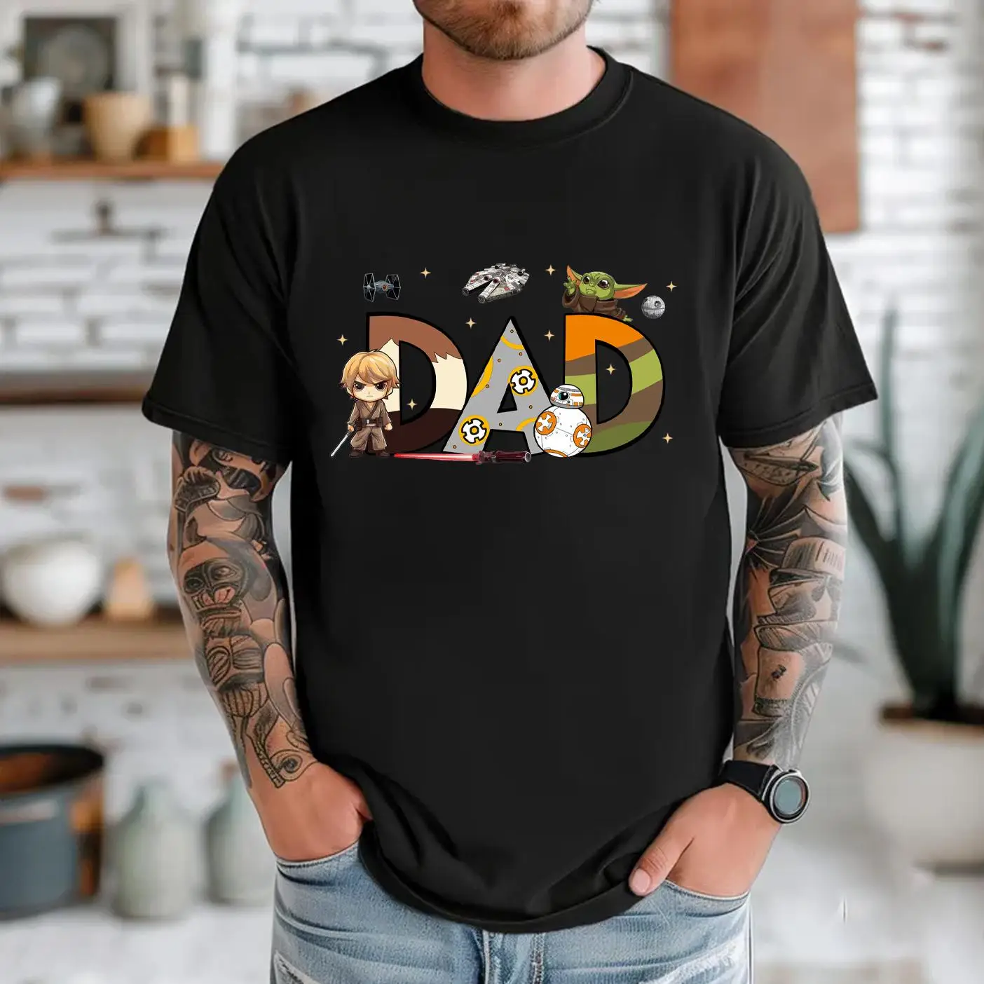 قمصان على طراز العائلة بأنماط ميكي والأصدقاء، وقمصان ديزني مخصصة للآباء، وقمصان ديزني للسفر العائلي