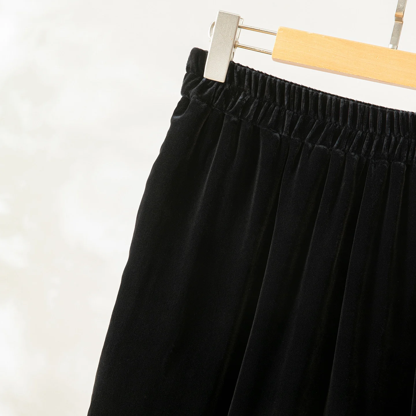 Classic Black 30% Natural Mulberry Silk Velvet Fungus Edge Elastic High Waisted Pocket Design Women's Casual Straight Leg Pants
