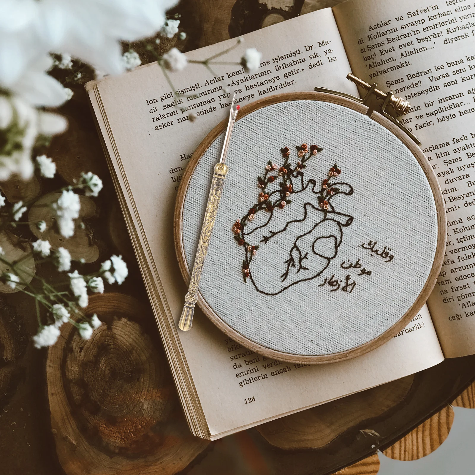 

Seam Ripper Nonslip Metal Sewing Remover Tool Stitch Thread Cutter Tag Removal Handy Seam Rippers Portable Embroidery Removal