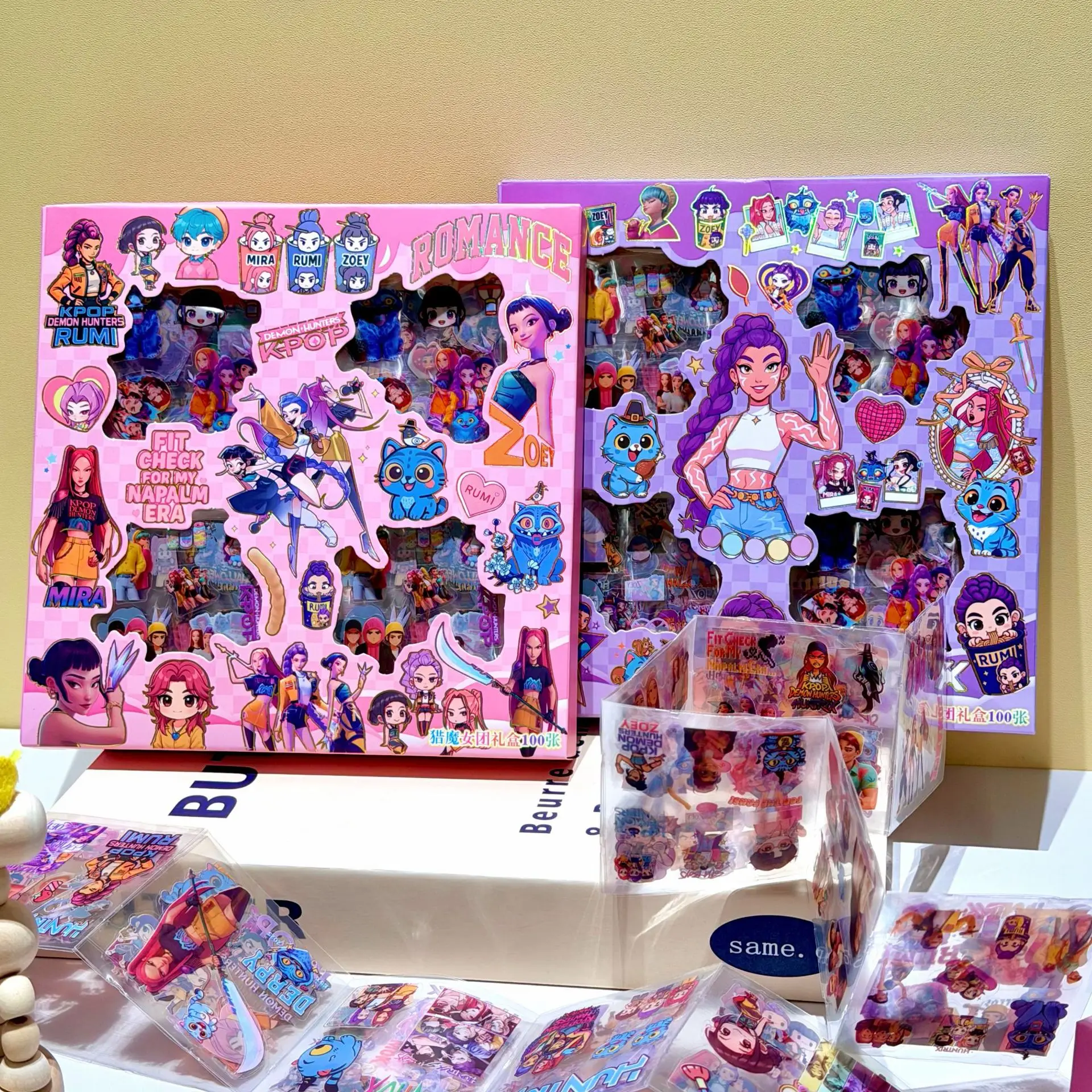 Laptop Accessories Kit - 100pcs/set Cartoon Anime Stickers Rumi Mira