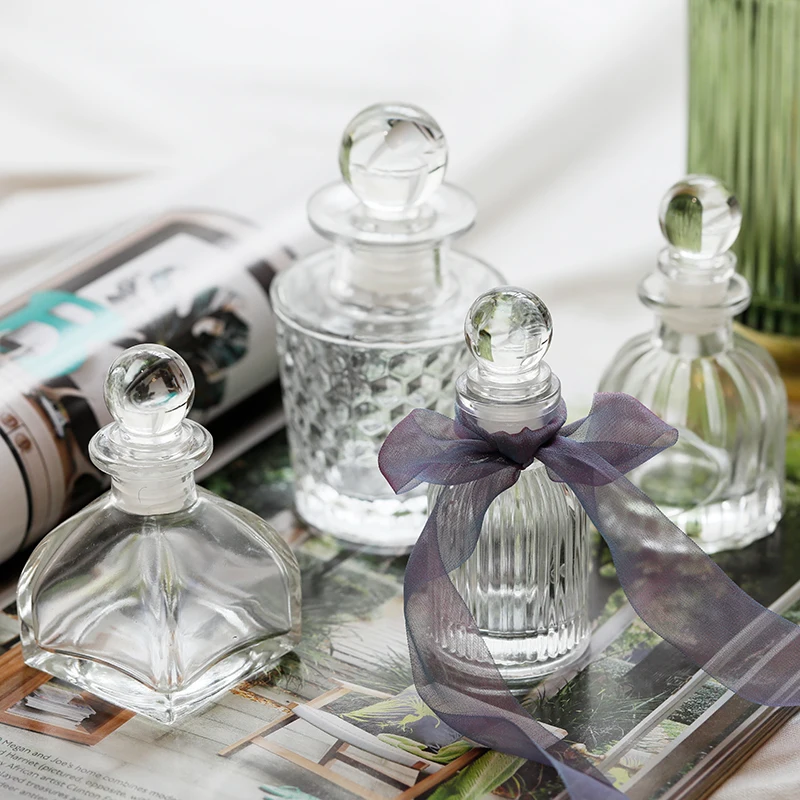 Retro Court Glass Perfume Bottle Sealed Glass Jar Transparent Candy Jar Kitchen Spice Bottle Girl Room Storage Box Home Decor