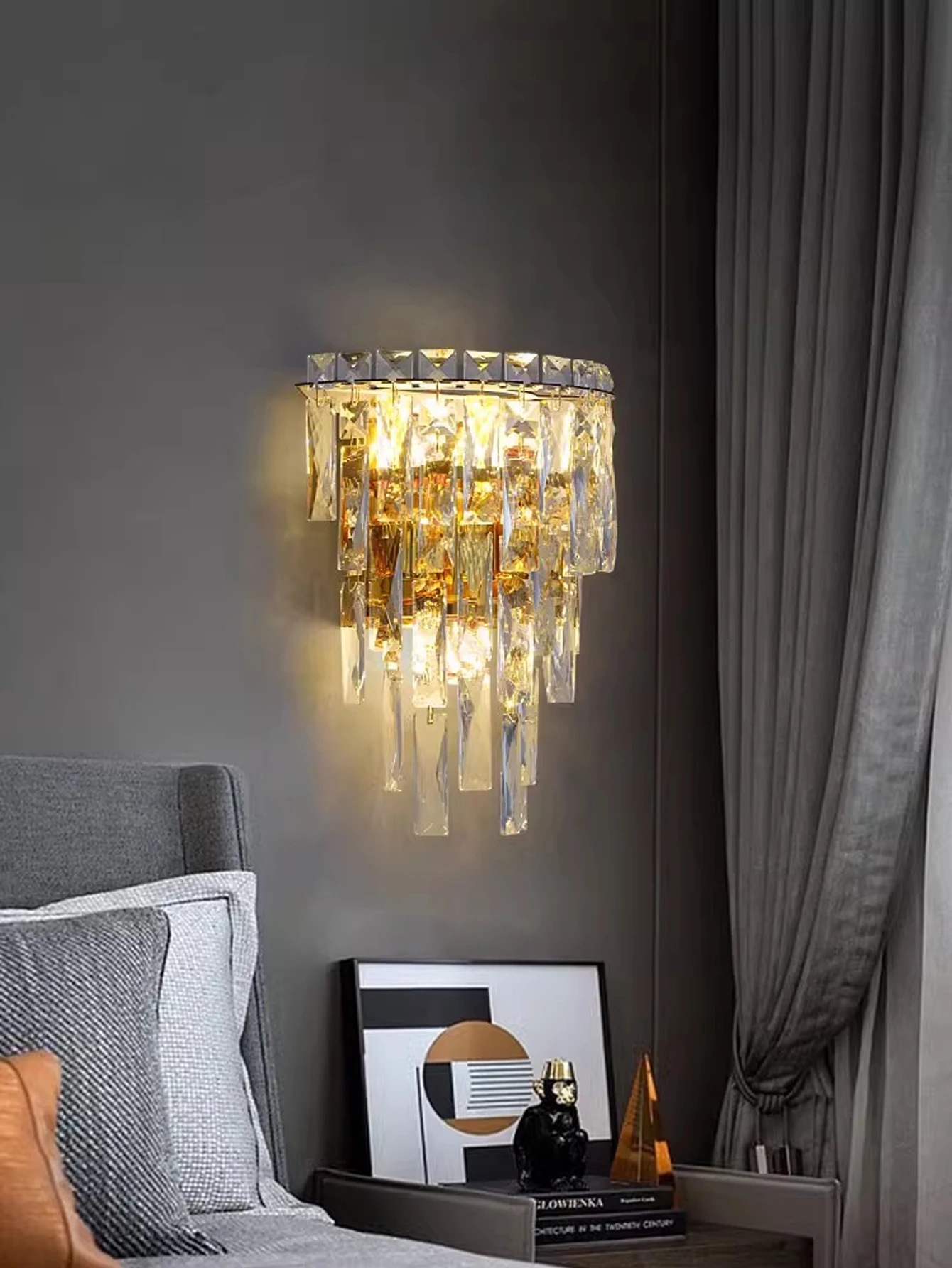 Gold/silver double layer crystal wall lamp, suitable for living room, bedroom, bedside home decoration lamps and lanterns