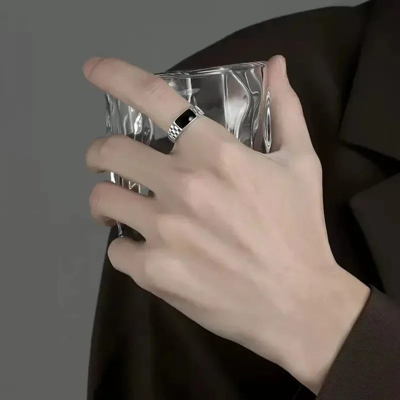 Hot Sale Checkered Ring for Men Retro Hip Hop Dropping Glue Silver Color Open Finger Ring Punk Student Jewelry Accessories Gifts