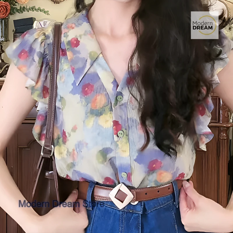 French oil painting floral short-sleeved V-neck shirt female summer chic unique high-grade temperament small flying sleeve top