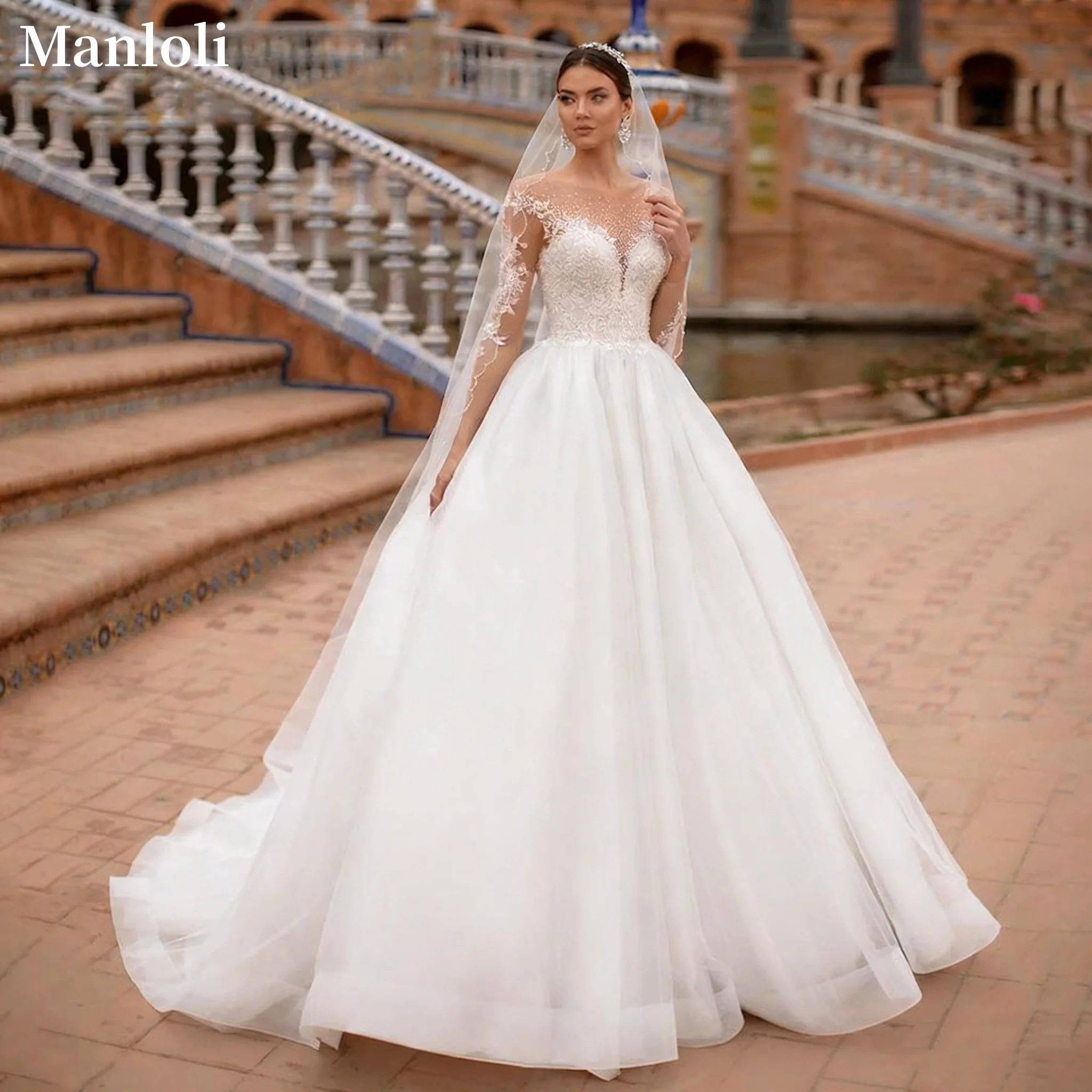 فستان زفاف أنيق بأكمام طويلة من الدانتيل فستان عروس ساحر رداء أبيض من التل على شكل حرف a فستان زفاف مخصص