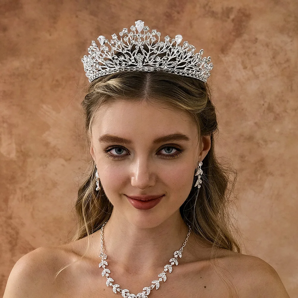 Couronne de fleurs en cristal en alliage argenté pour femmes, diadème de mariée, accessoires pour cheveux, bijoux de fête nobles, postiches comme cadeaux