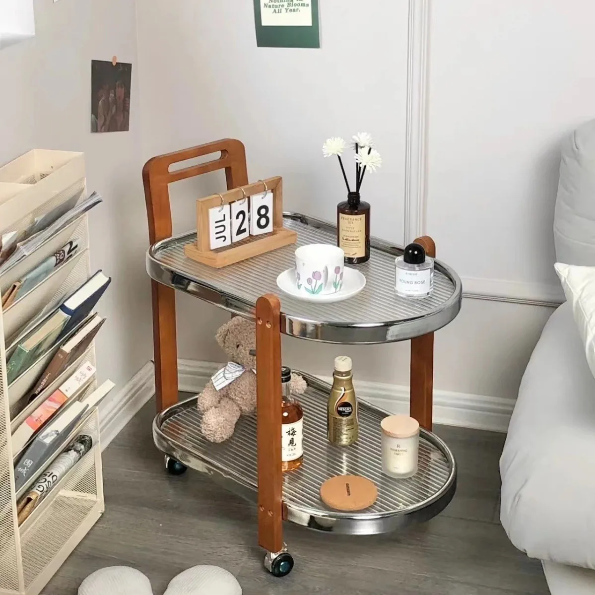 

Hotel Trolley Furniture Cherry Wood Tempered Glass Dining Cart Storage Rack Living Room Medieval Trolley End Table Coffee Tables