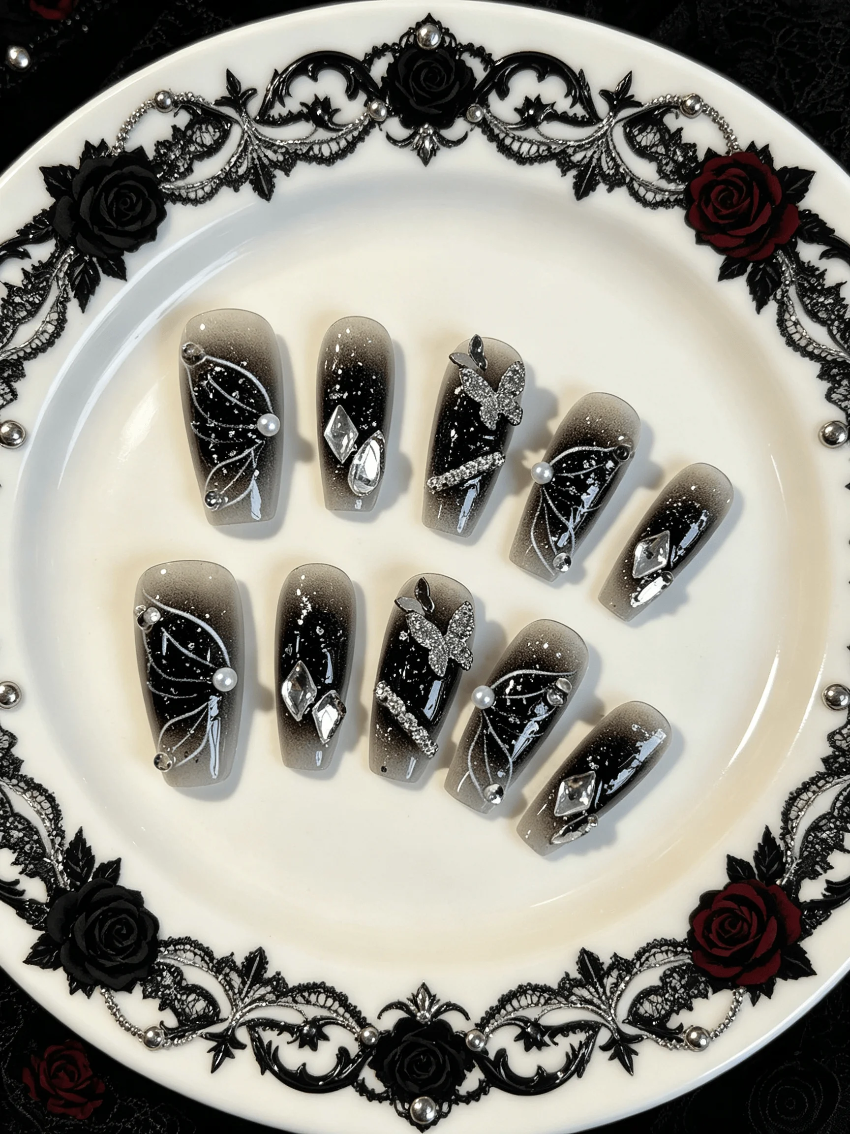 10 Pieces of Handmade Wearable Nail Art, Trapezoidal Full-Cover Nail Tips, Medium Length, Black and Silver Gradient, Dark Night Butterfly Style, Suitable for Women and Girls, Perfect for Autumn and Winter Dinner Parties, Dates, and Outings, Ideal as a Gift, Includes 1 Piece of Jelly Glue and 1 Nail File