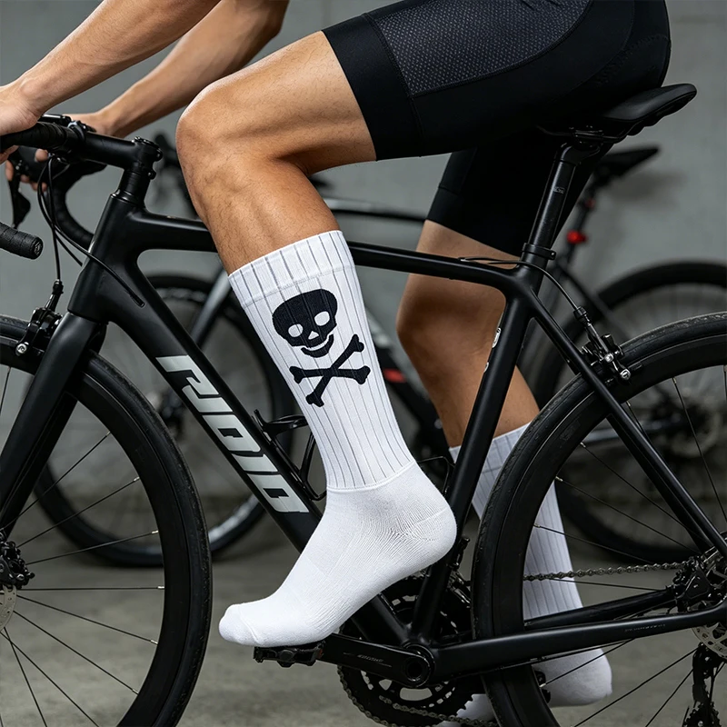 Skull Non-slip Sports Silicone Aero Cycling Socks Breathable Pattern Road Bike Racing Socks Calcetines Ciclismo - view 2