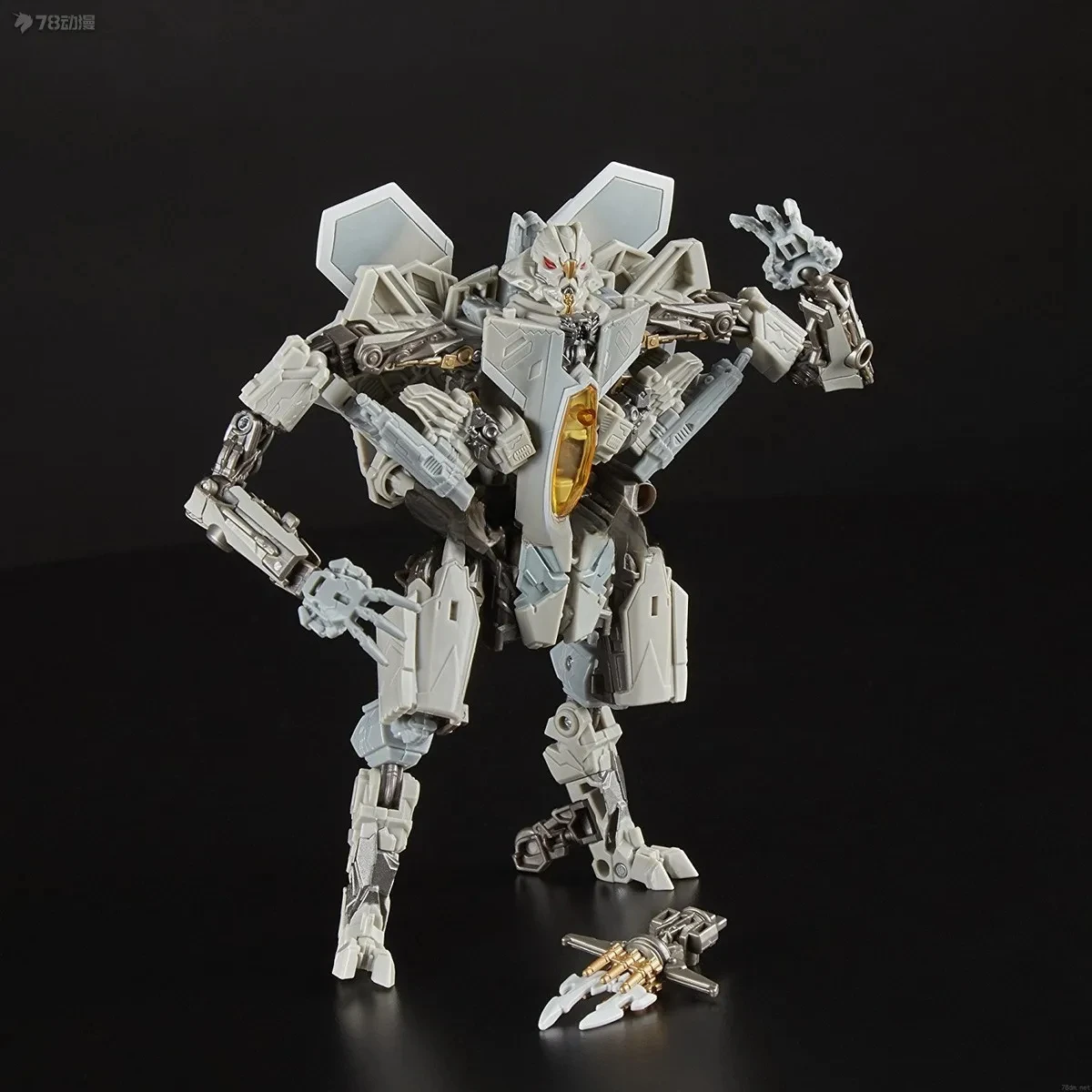 متوفر في المخزون سلسلة هاسبرو ستوديو SS06 Starscream مجموعة نماذج لجسم لعبة هدايا للأطفال